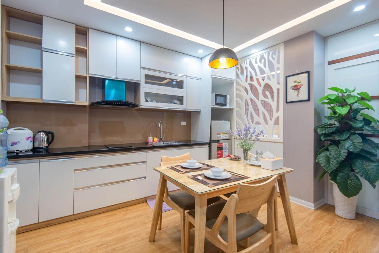 22Housing Linh Lang Hotel & Residence Hanoi Exteriör bild
